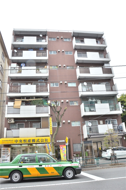 池尻パークマンションの外観